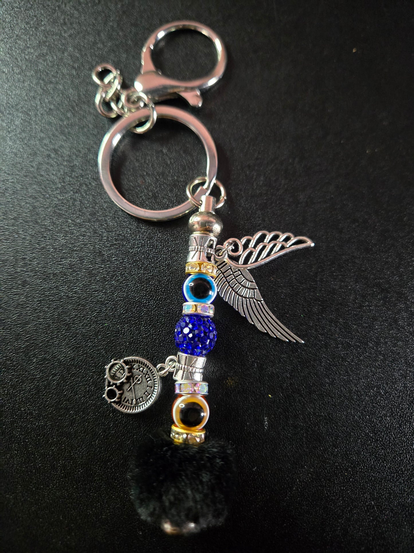 Intuitively Made Protection Key Chains