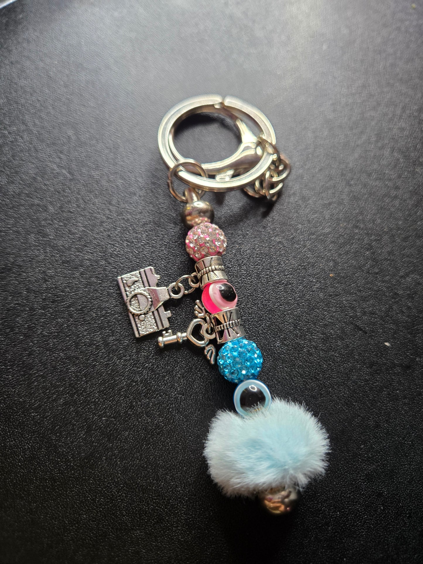 Intuitively Made Protection Key Chains